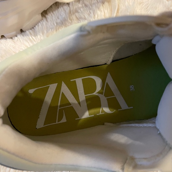 Zara Chunky Lace up Tennis Shoes - Picture 3 of 16